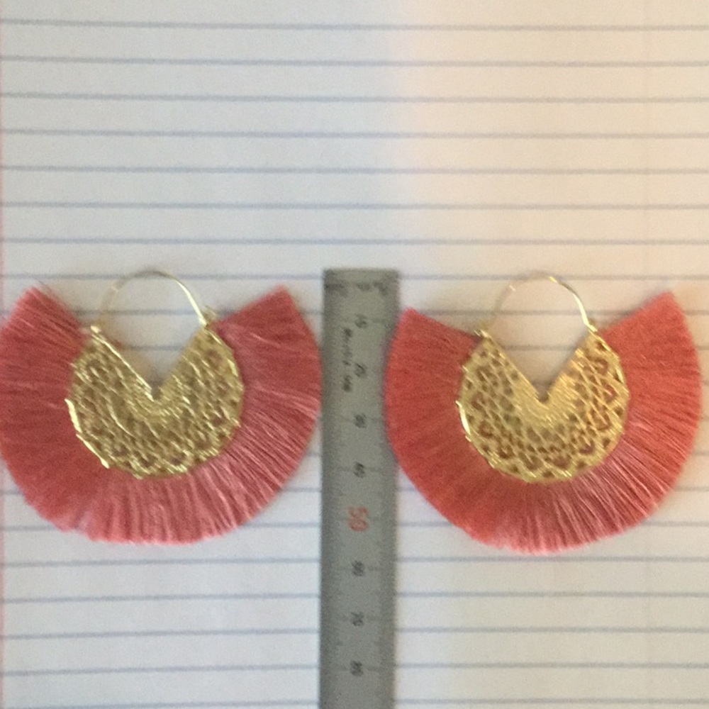 Earring - Picture 2 of 3